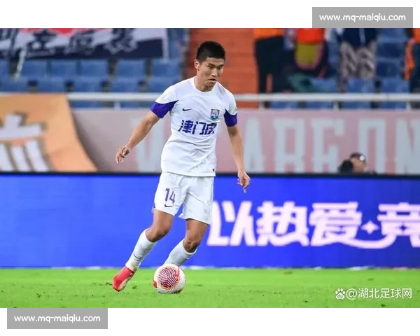 黄嘉辉请假风波后：职业态度获赞，归队首战虽败犹荣