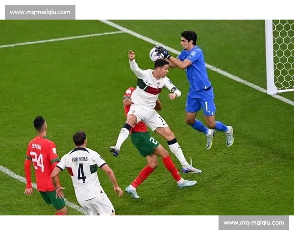 布努:战术为盾,点球如刃 —— 摩洛哥门神解析胜利之道 布努:战术为盾,点球如刃 —— 摩洛哥门神解析胜利之道